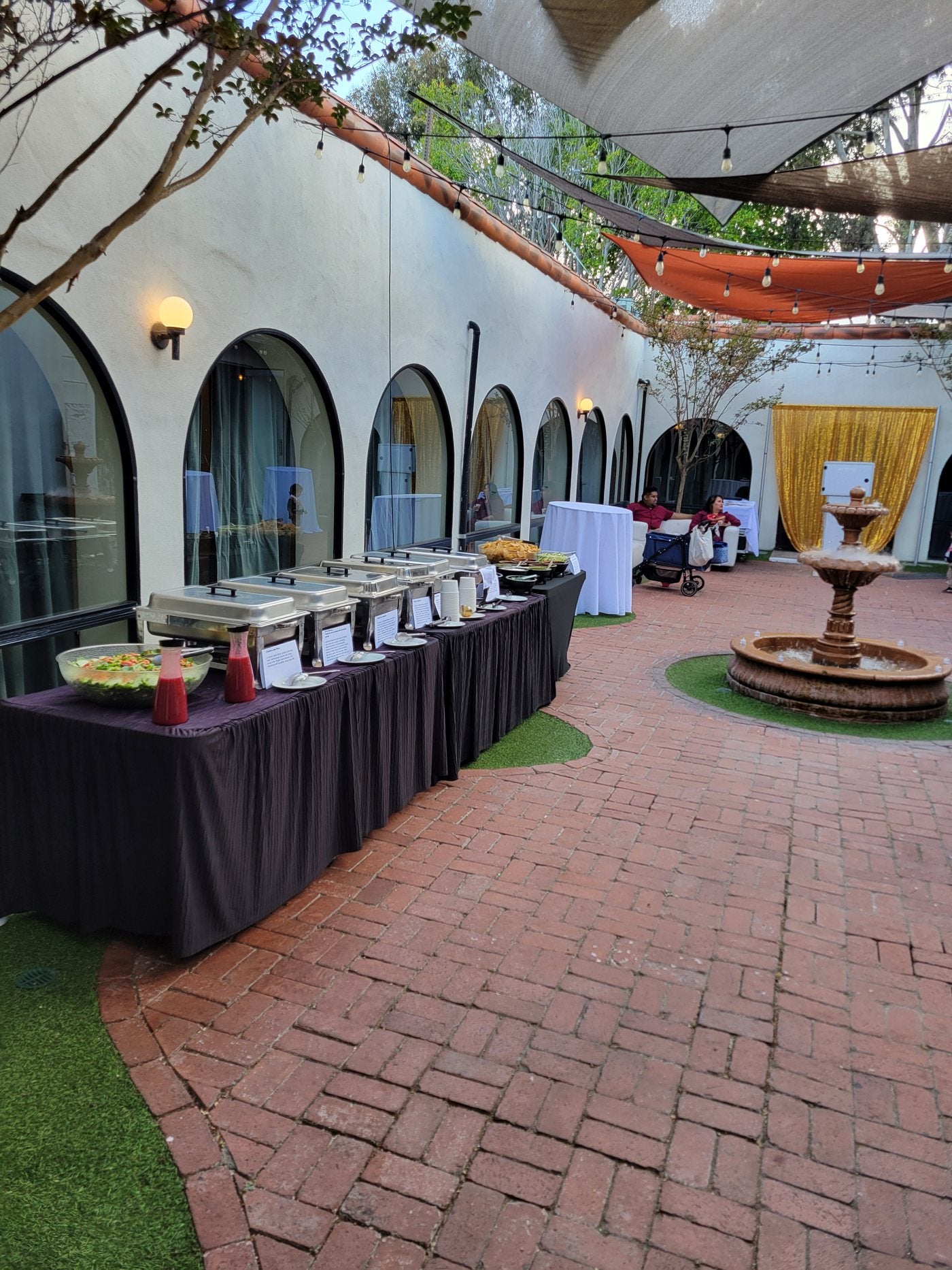 Courtyard buffet